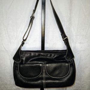 Women's Black Maxx New York Bag